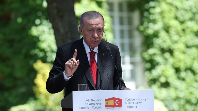 In Threat To Israel, Erdogan Cites Turkish ‘Entry’ Into Karabakh