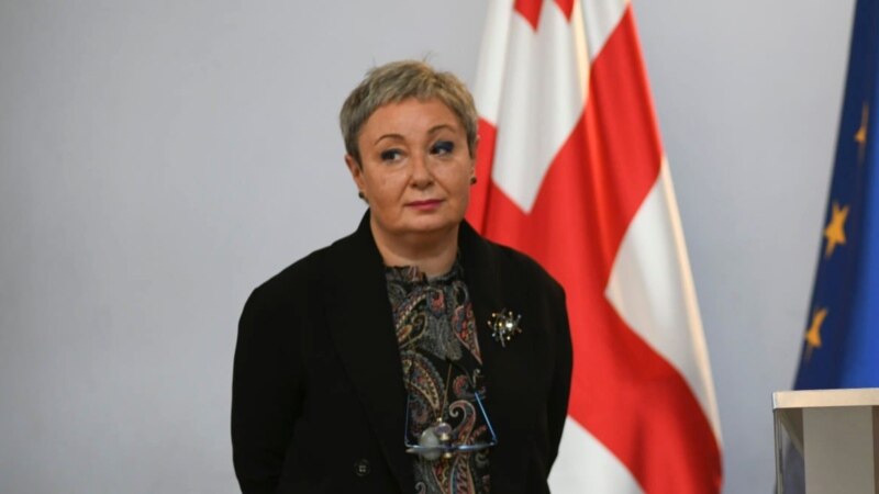 კულტურის სფეროს წარმომადგენლები ქეთევან დუმბაძეს “მწერალთა სახლის” დირექტორად დანიშვნას ულოცავენ