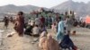 مهاجران افغان که از پاکستان اخراج شده اند می گویند با مشکلات مختلف روبه‌رو اند.