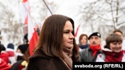 Сьвятлана Ціханоўская на акцыі ўшанаваньня памяці паўстанцаў Каліноўскага на могілках Росы ў Вільні. 2024 год