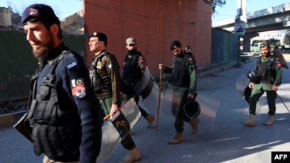 Ukraine To Dismiss All Heads Of Regional Military Recruitment Offices Amid  Corruption Concerns