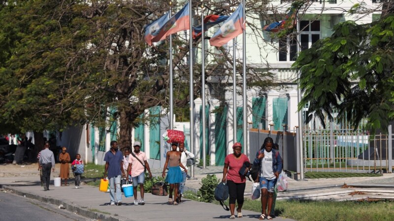 Вонредна состојба на Хаити по масовното бегство од затворот