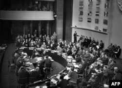 Treća Skupština UN-a u Palais de Chaillot u Parizu koja je završena 10. decembra 1948. usvajanjem Univerzalne deklaracije o ljudskim pravima, 22. septembra 1948.