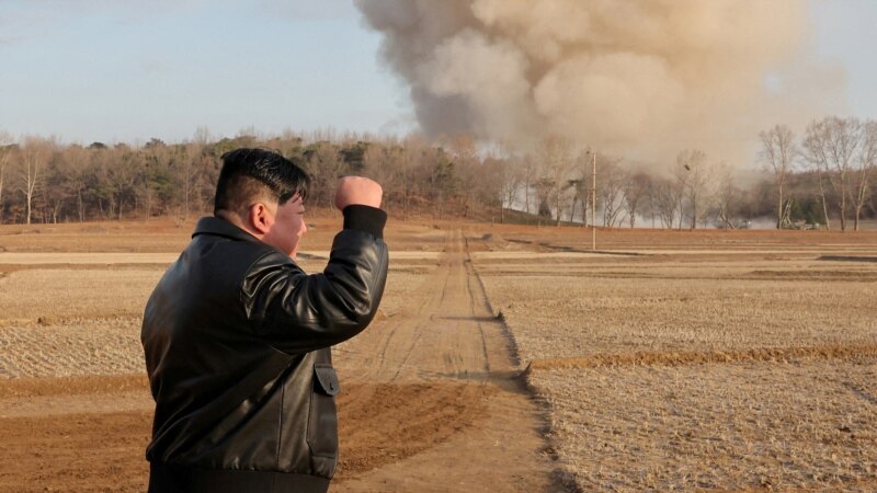 Северная Корея заявила об испытаниях гиперзвуковой ракеты