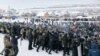 Protestatarii s-au ciocnit cu polițiștii în Baimak, un oraș cu circa 17.000 de locuitori, din regiunea Bașchiria, pe 17 ianuarie 2024, după ce un tribunal a condamnat un activist local la patru ani de închisoare.