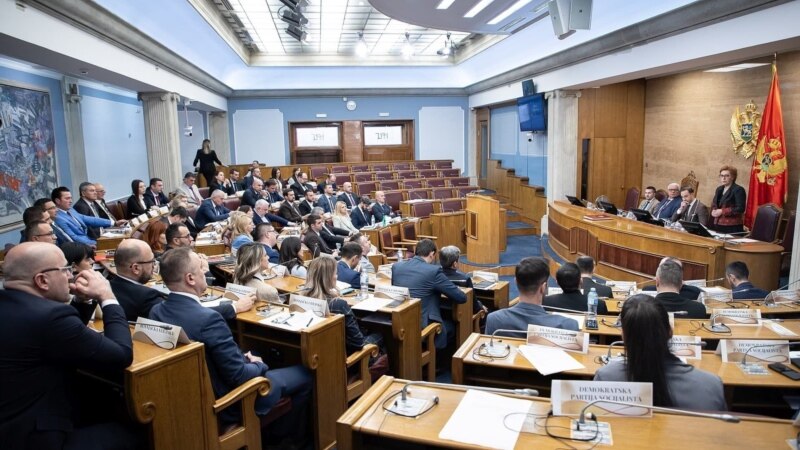 Usvojen budžet Crne Gore za 2024: Za premijera održiv, za opoziciju 'spisak lijepih želja'