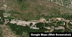Воинская часть в Юхариной балке, скриншот спутниковой карты Google