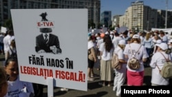 Contabili, economiști şi antreprenori au participat la un protest față de „teroarea fiscală” şi măsuri adoptate fără consultare publică.