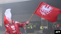 9 лютого 2024 року польські фермери влаштували загальний страйк та перекриття доріг по всій країні