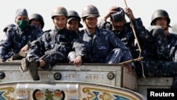 Военнослужащие непальской армии в Катманду 
