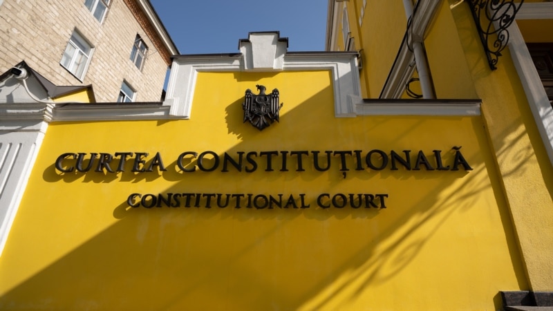 Legea votului prin corespondență, contestată la Curtea Constituțională