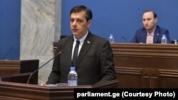 პრეზიდენტის საპარლამენტო მდივანი გიორგი მსხილაძე იურიდიულ საკითხთა კომიტეტის სხდომაზე. 21 ივნისი, 2024 წელი