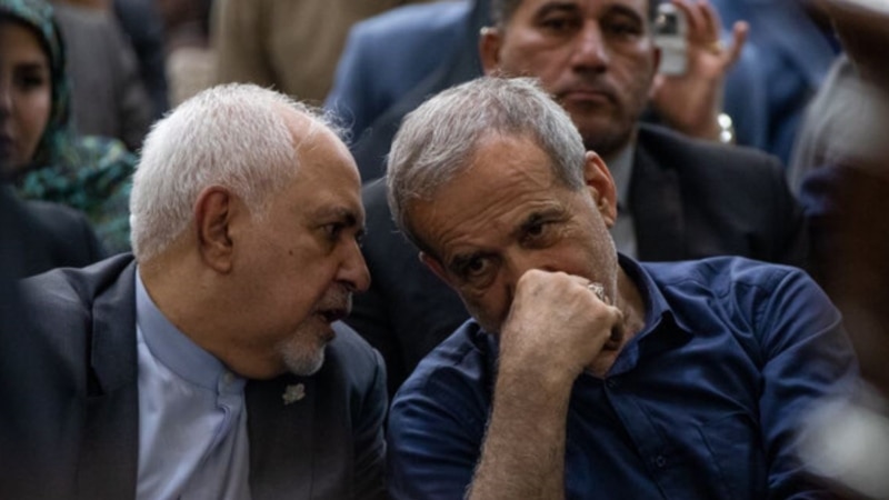 واکنش‌ها به شعارهای مخالفان ظریف علیه او در نمازجمعه تهران