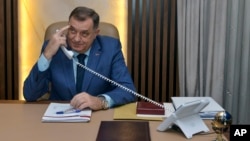 Milorad Dodik u kancelariji u Banjaluci, decembar 2023.