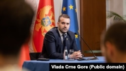 Premijer Milojko Spajić na konferenciji za novinare u Podgorici