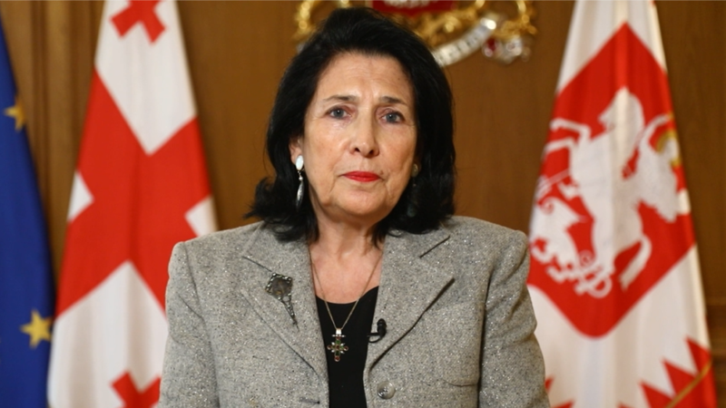 II მსოფლიო ომის მემორიალი გადაკეთდეს, გააერთიანოს ყველა ბრძოლა დამოუკიდებლობისთვის – პრეზიდენტი