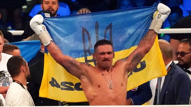 Крымчанин Усик стал абсолютным чемпионом мира по боксу в сверхтяжелом весе
