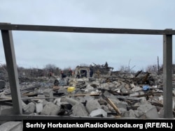 Наслідки російської ракетної атаки на село Рівне біля Покровська. Донецька область, 7 січня 2024 року