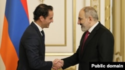 Armenia - Prime Minister Nikol Pashinian meets NATO envoy Javier Colomina, January 19, 2024.