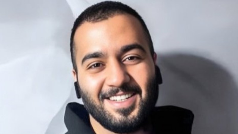 توماج صالحی، خواننده معترض، با «نقض حکم در دیوان عالی» از زندان آزاد شد