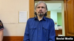 Russian activist Aleksandr Bakhtin (file photo)