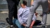 Затрыманьне меркаванага нападніка на прэм'ер-міністра Славаччыны Робэрта Фіцу (фота Reuters)