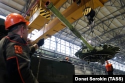 Производство танков Т-72 на «Уралвагонзаводе» Россия, Нижний Тагил, октябрь 2019 года
