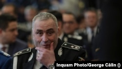 De astăzi, chestorul-șef de Poliție, Liviu Vasilescu, fost șef al Direcției Generale Anticorupție, fost șef al Poliției Române a devenit pensionar la 56 de ani. 
