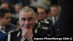 De astăzi, chestorul-șef de Poliție, Liviu Vasilescu, fost șef al Direcției Generale Anticorupție, fost șef al Poliției Române a devenit pensionar la 56 de ani. 