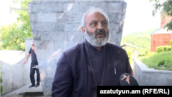 Archbishop Bagrat Galstanian visited the Armenian border village of Kirants on May 20.
