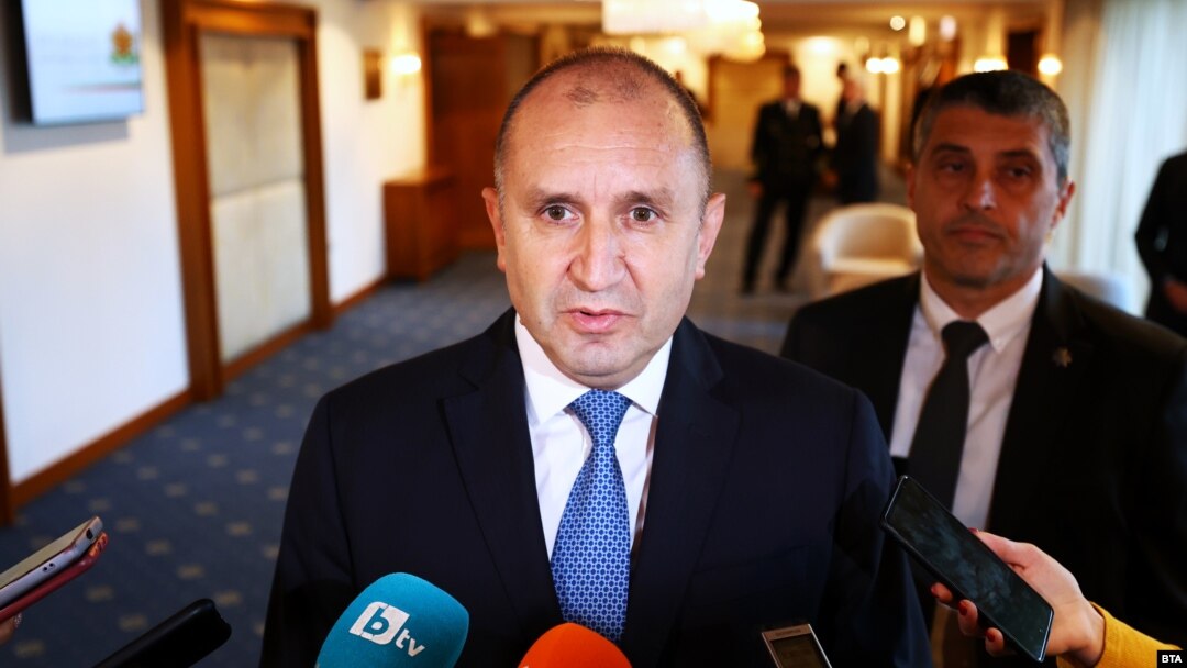 Румен Радев