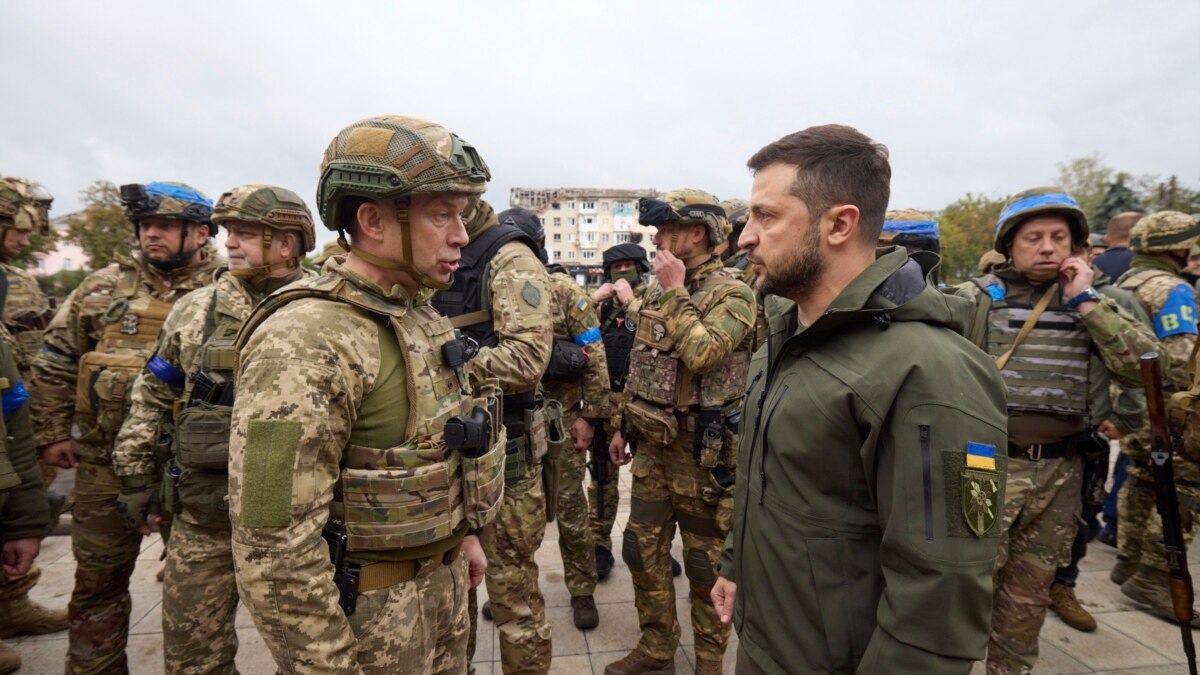Президентът на Украйна Володимир Зеленски уволни главнокомандващия на Въоръжените сили