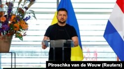 Украина президенті Владимир Зеленский Нидерландыға сапары кезінде. 20 тамыз 2023 жыл.