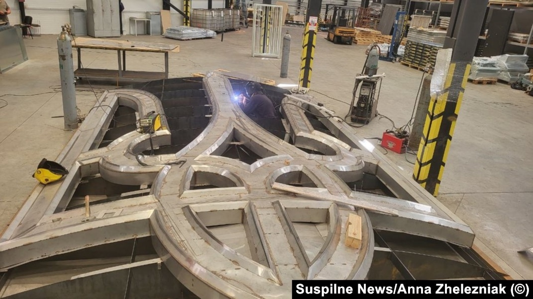 The Massive Trident Destined For Kyiv's Motherland Monument