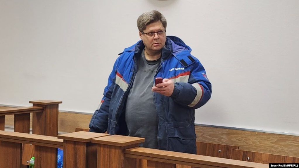 Human rights activist Gregori Vinter appears in court in Cherepovets, Russia, on January 17.