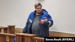 Human rights activist Gregori Vinter appears in court in Cherepovets, Russia, on January 17.