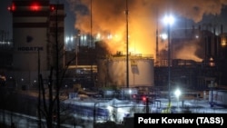 Порт Усть-Луга уже подвергался атакам в 2024 и 2025 годах.