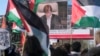 Decizia referitoare la conflictul din Gaza a fost așteptată în fața Curții de la Haga de demonstranți pro-palestinieni și pro-Israel.