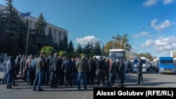 Moldova: Transporters' protest in the center of the Capital, November 9, against the new Transport Code