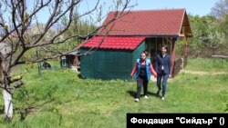  Една от къщите, в които живеят децата, поверени на грижите на Александрина Димитрова и фондацията 