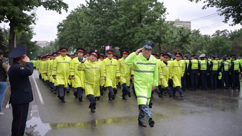 Милиция Бишкекте абал туруктуу экенин маалымдады 
