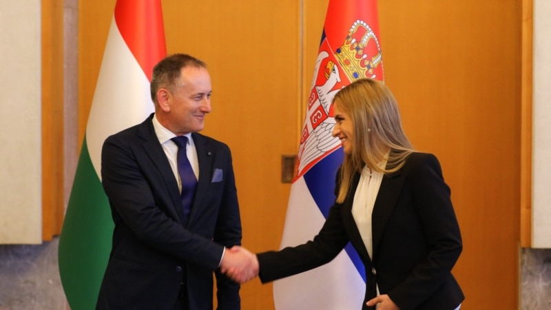 Србија најави соработка со Унгарија за промоција на „семејните вредности“
