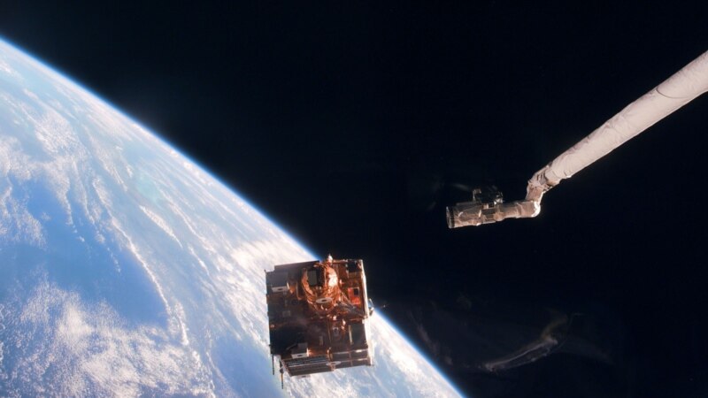 Japan gradi prvi drveni satelit na svijetu