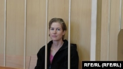 Елена Абрамова, обвиняемая по уголовному делу о повторной дискредитации российской армии 