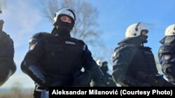 Policija je privela više aktivista na Šordošu