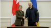 Мелані Жолі заявила під час зустрічі що Канада продовжить підтримувати Україну «стільки, скільки буде потрібно»
