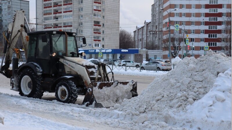 На уборку снега в Казани требуется еще до двух недель