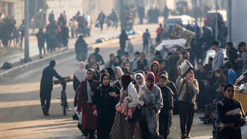 ИДФ им порача на Палестинците да напуштат одредени места во Газа