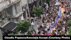La Marșul Bucharest Pride au luat parte sâmbătă, 29 iulie, în jur de 25.000 de persoane, potrivit organizatorilor.