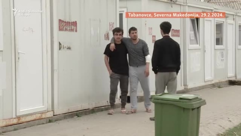 'Tuku nas i proteruju': RSE sa izbeglicama na srpsko-makedonskoj granici